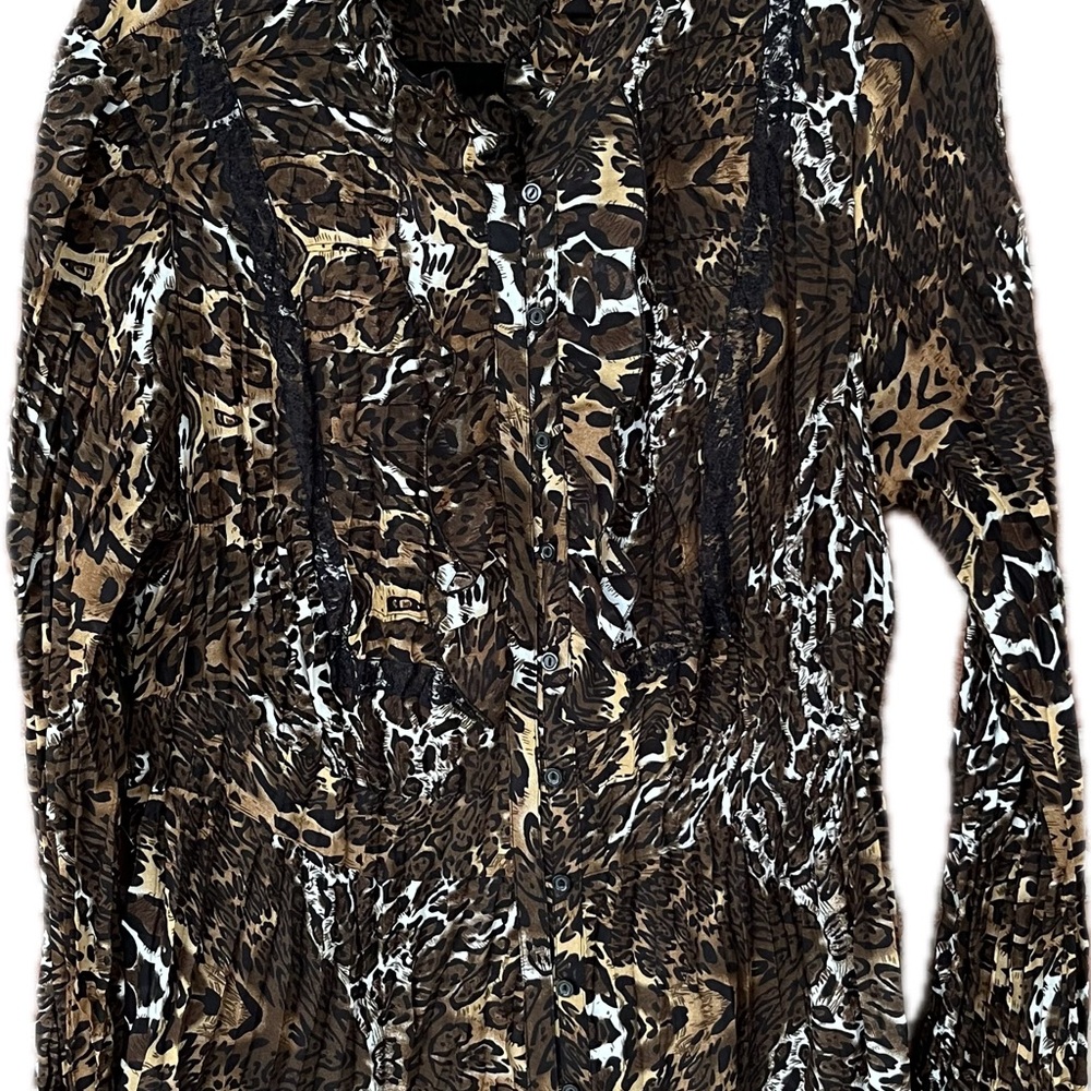 Safari print Lane Bryant comfortable blouse. 18/20 - Picture 5 of 9